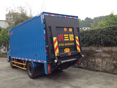 貨車尾板規(guī)定，安全與合規(guī)并行，為物流行業(yè)保駕護航